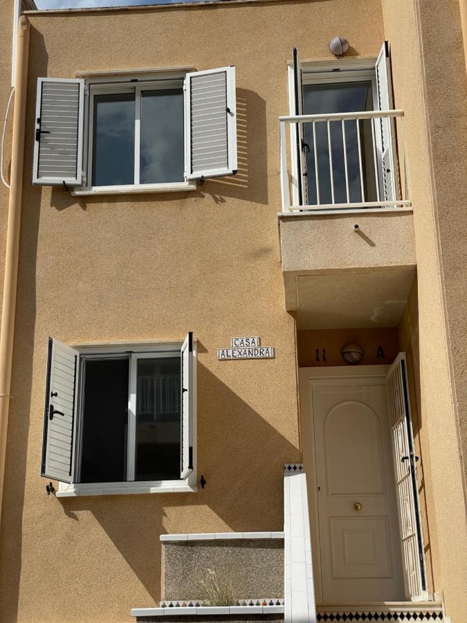 Casa Alexandra - Cosy 2bedroom duplex Torrevieja Exterior foto